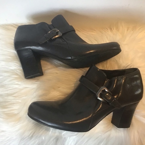 FRANCO Sarto "Ritzy" Gun Metal Gray/Black Pull On Heel Ankle Booties Size 8 - Picture 4 of 10